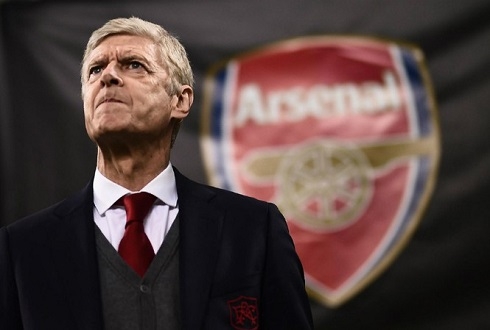 Ngày này năm xưa: HLV Wenger từ chức HLV trưởng Arsenal